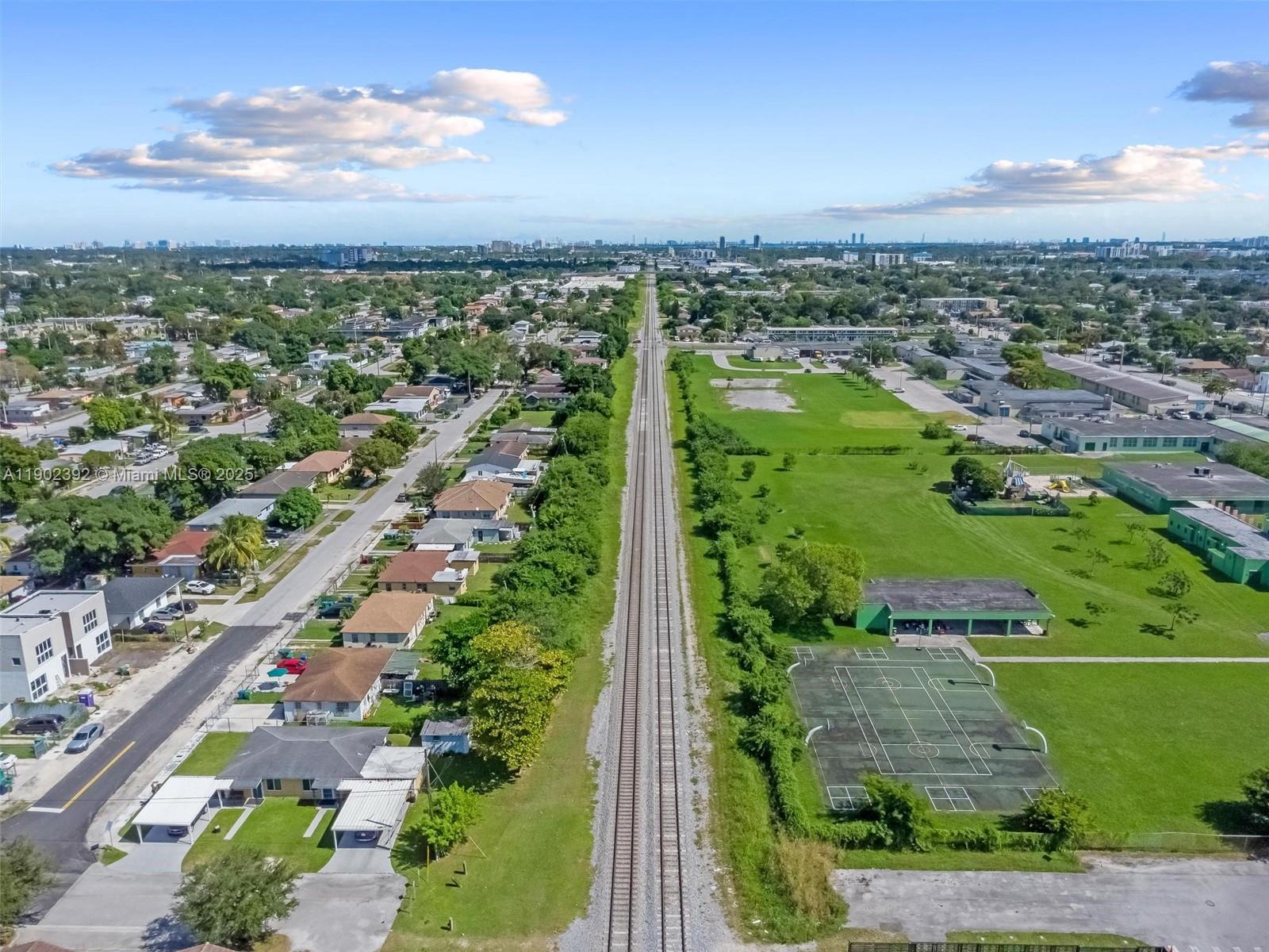 Ver detalles   /   sq. ft. $ 2025-10-24 0 foto