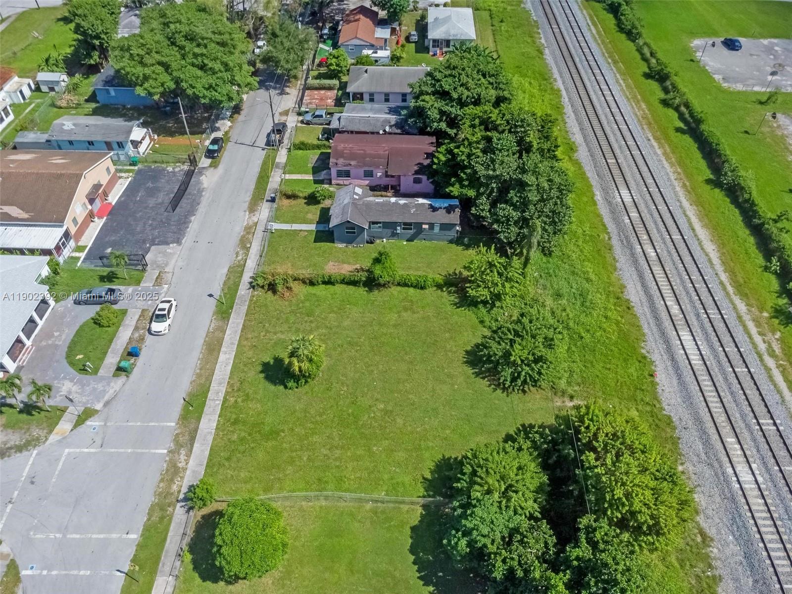 Ver detalles   /   sq. ft. $ 2025-10-24 0 foto