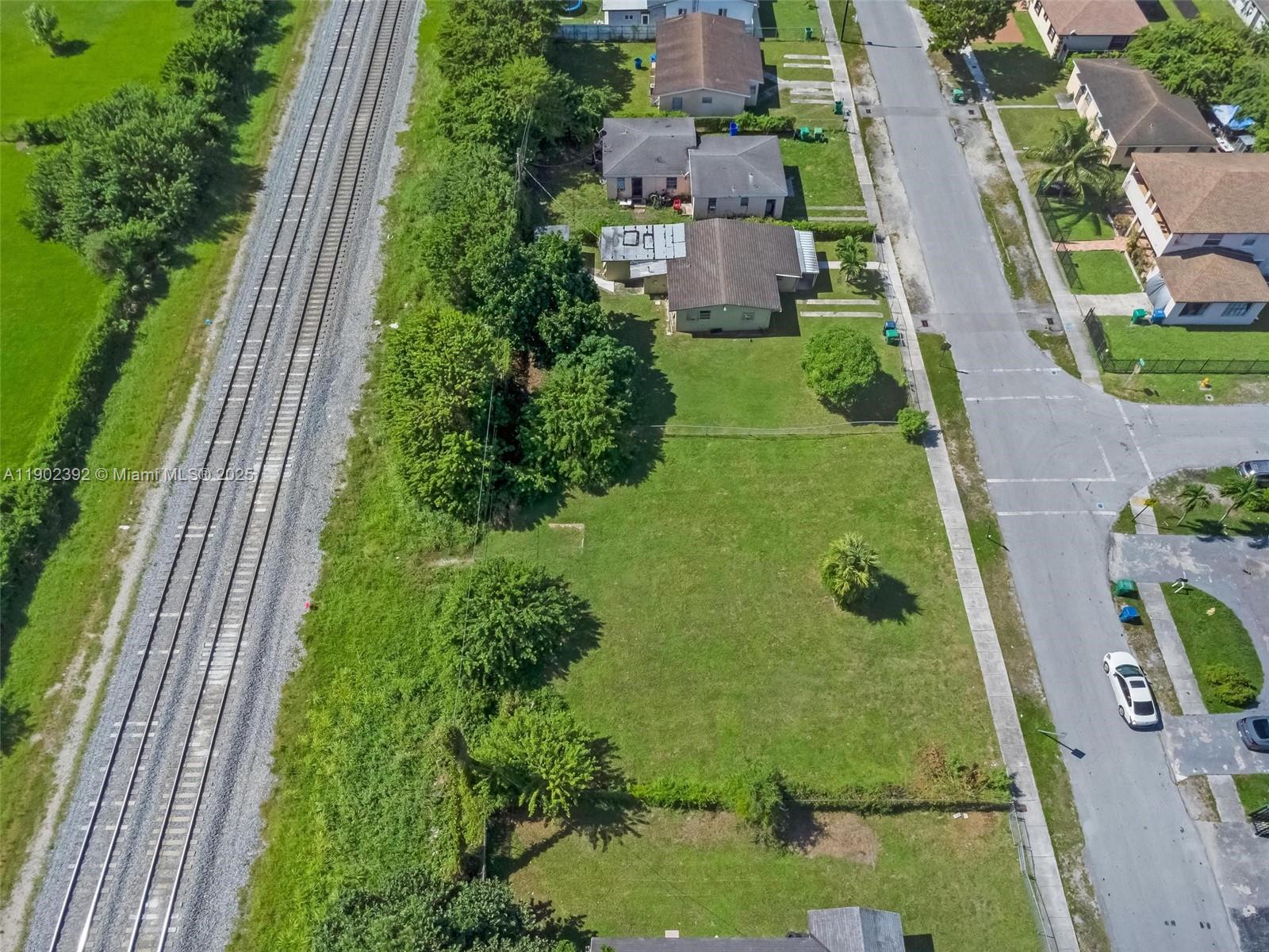 Ver detalles   /   sq. ft. $ 2025-10-24 0 foto