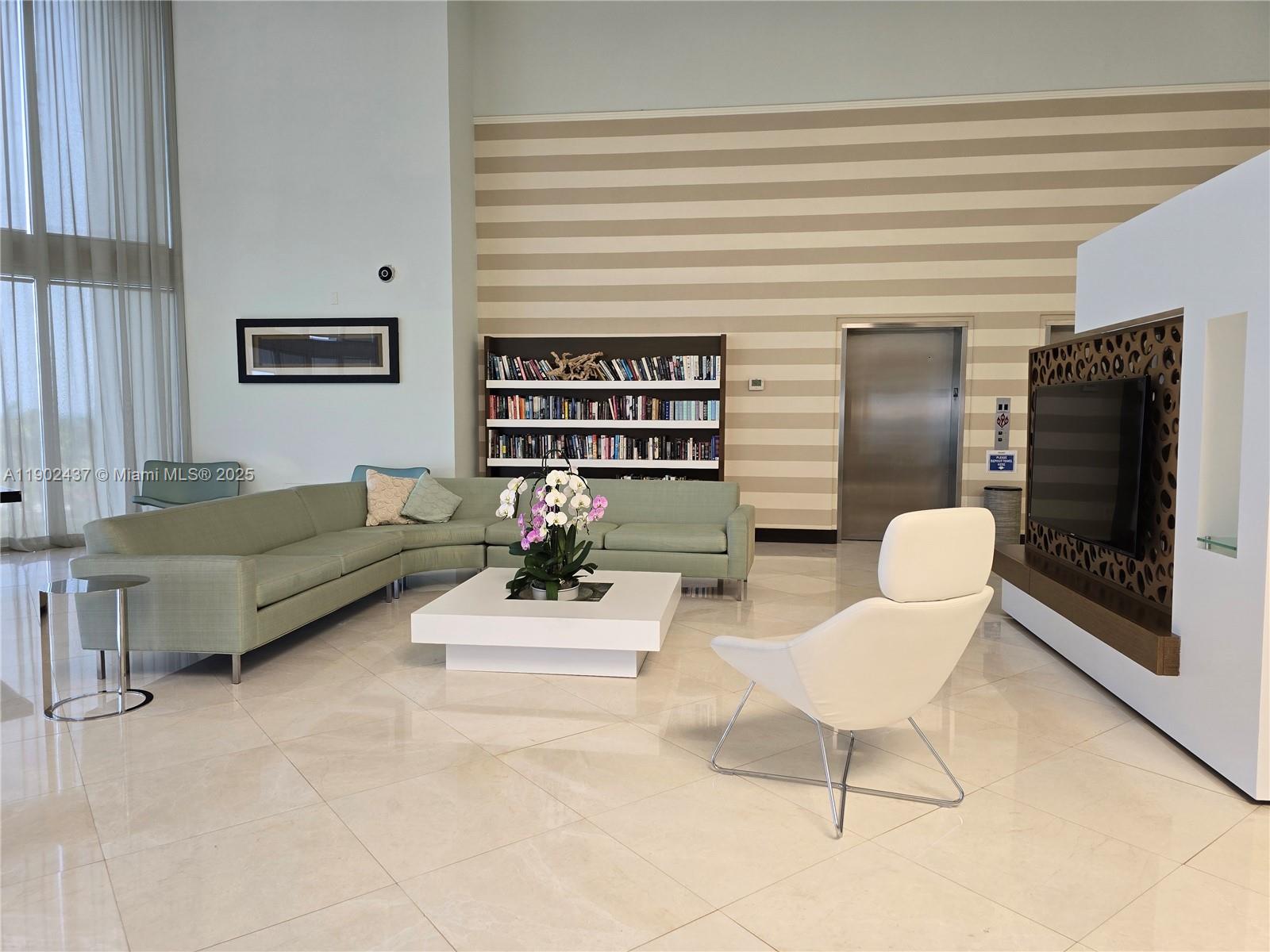 Photo of 19333 Collins Ave #909, Sunny Isles Beach, Florida, 33160 - Library - Social Room