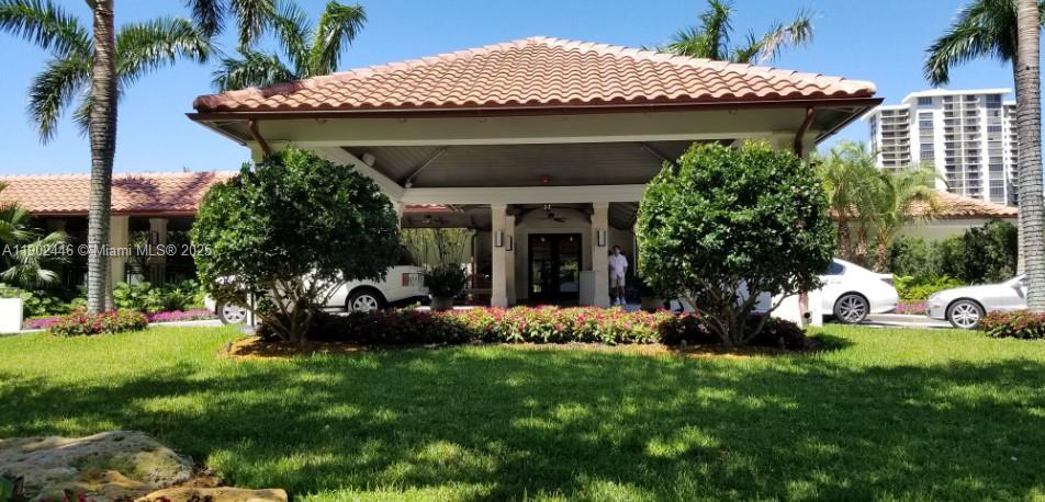 See details 1612 2 / 2 1350 sq. ft. $ 2025-10-24 0 Photo