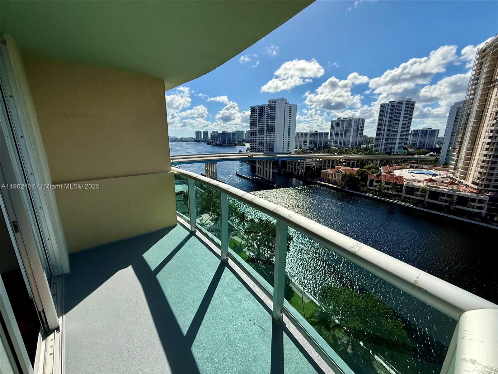 Photo of 19390 Collins Ave  #1423, Sunny Isles Beach, Florida, 33160 - Southern view
