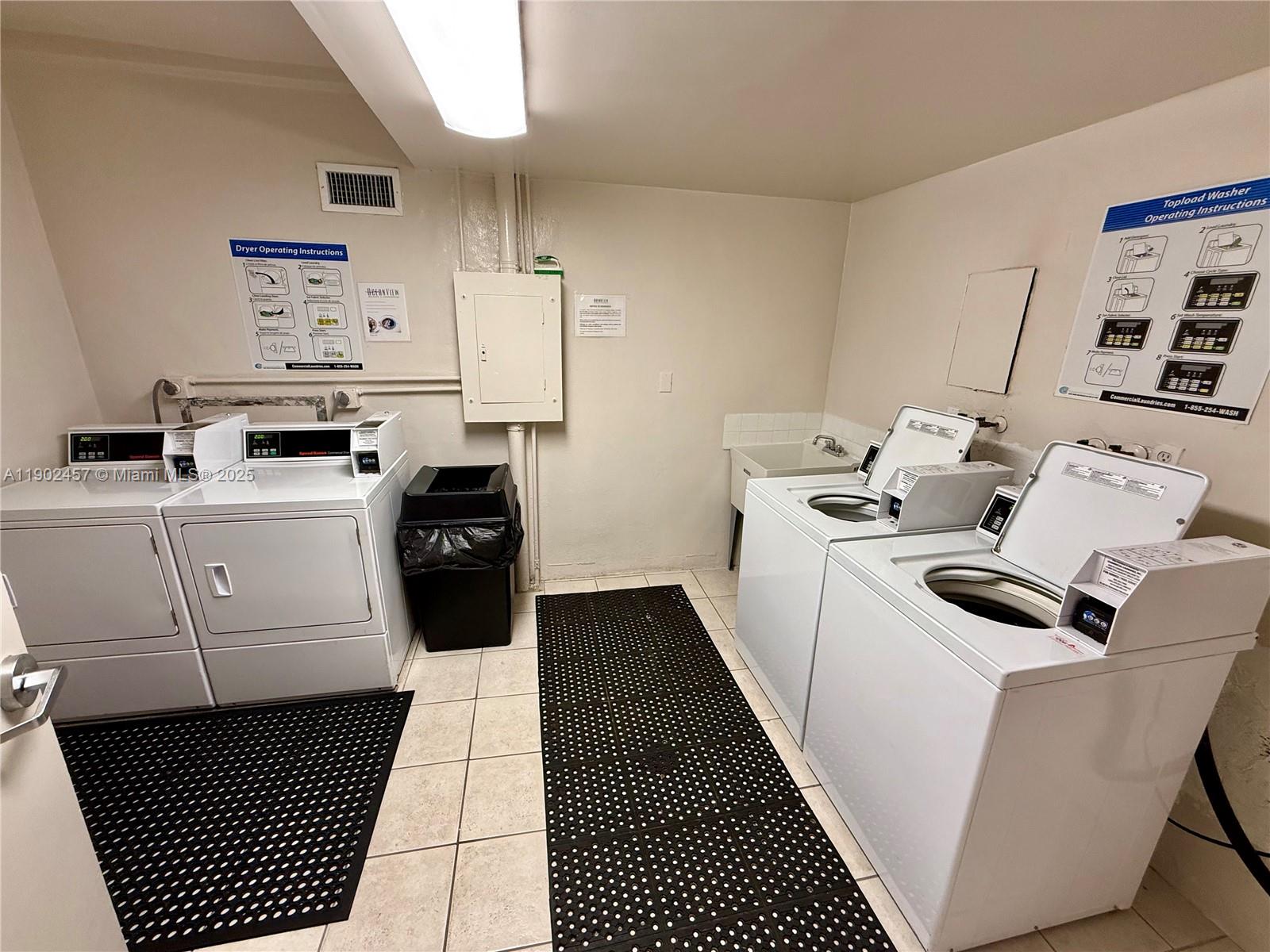 Photo of 19390 Collins Ave  #1423, Sunny Isles Beach, Florida, 33160 - between elevators and unit entrance