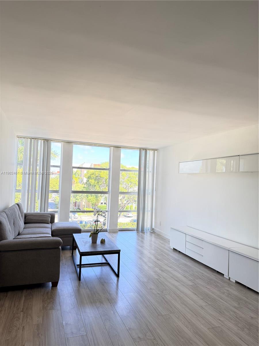 Photo of    #405, Hallandale Beach, Florida, 33009 -