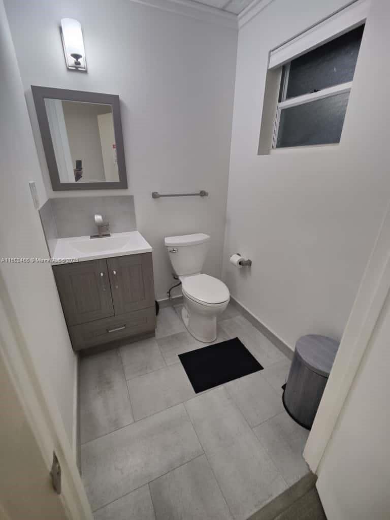 106 A and B  /   sq. ft. $ 2025-10-24 0 Photo