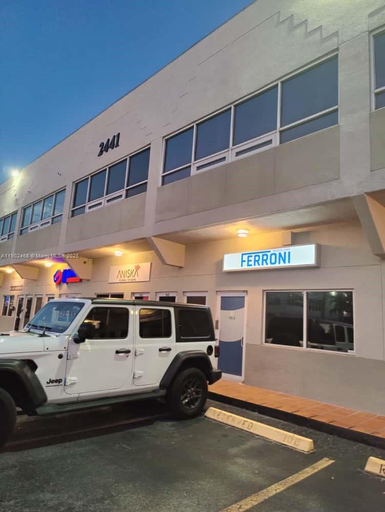 106 A and B  /   sq. ft. $ 2025-10-24 0 Photo