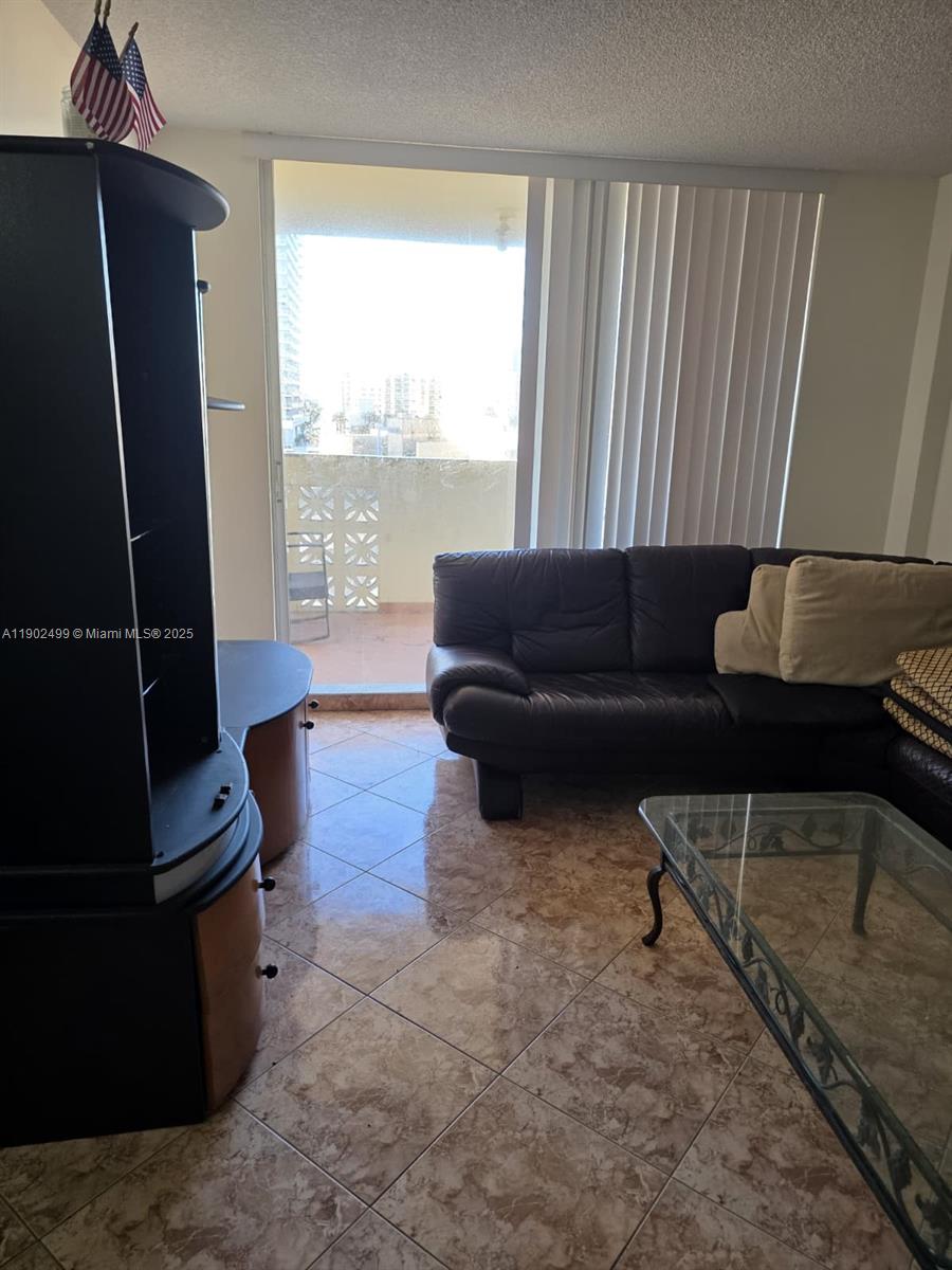 Photo of 1833 Ocean Dr #1505, Hallandale Beach, Florida, 33009 -