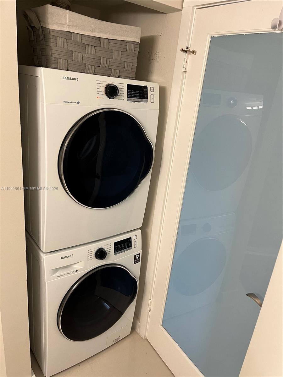 Photo of 3600 Mystic Pointe Dr  #509, Aventura, Florida, 33180 -