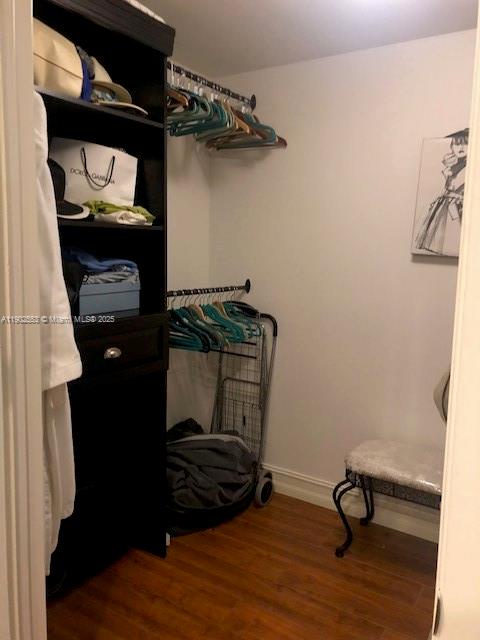 See details LP4206 2 / 1 1086 sq. ft. $ 2025-10-25 0 Photo