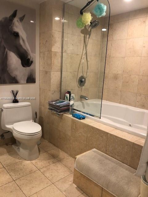 See details LP4206 2 / 1 1086 sq. ft. $ 2025-10-25 0 Photo