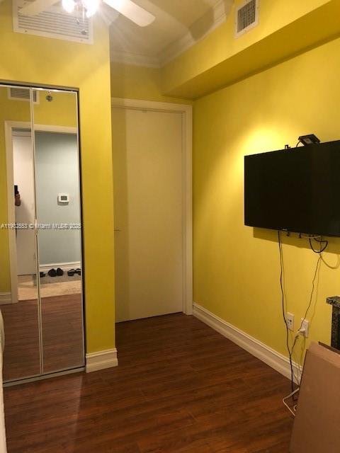 See details LP4206 2 / 1 1086 sq. ft. $ 2025-10-25 0 Photo