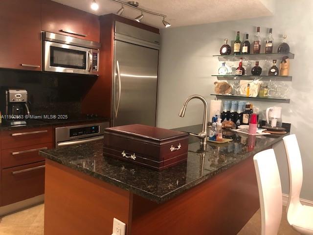 See details LP4206 2 / 1 1086 sq. ft. $ 2025-10-25 0 Photo