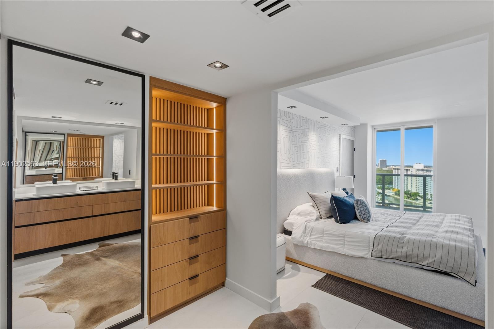See details 1901 2 / 2 1357 sq. ft. $ 2026-05-21 0 Photo