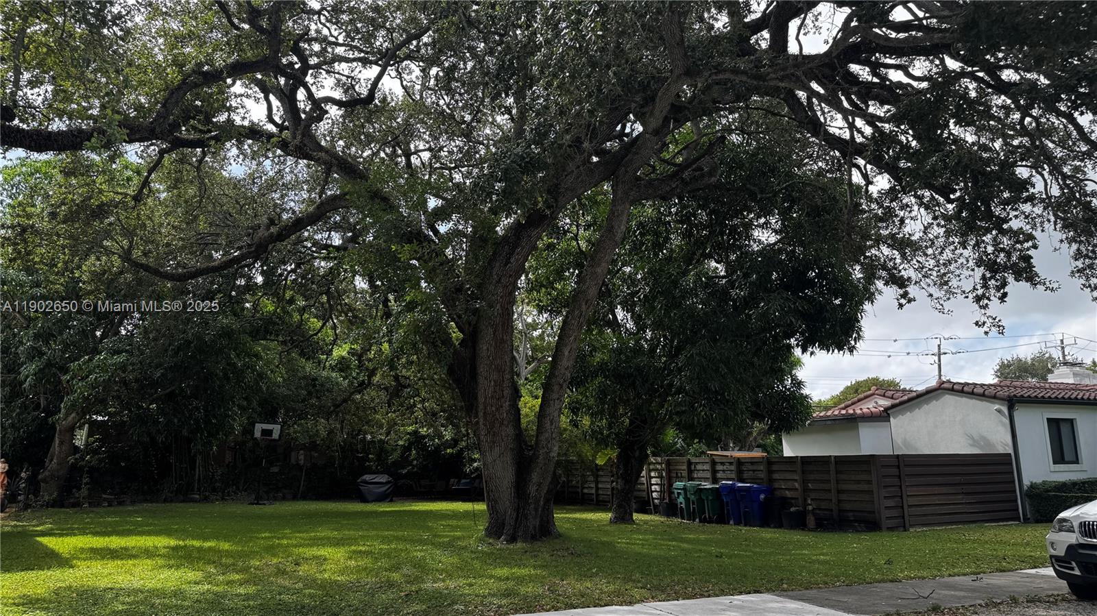 Ver detalles   /   sq. ft. $ 2025-10-25 0 foto