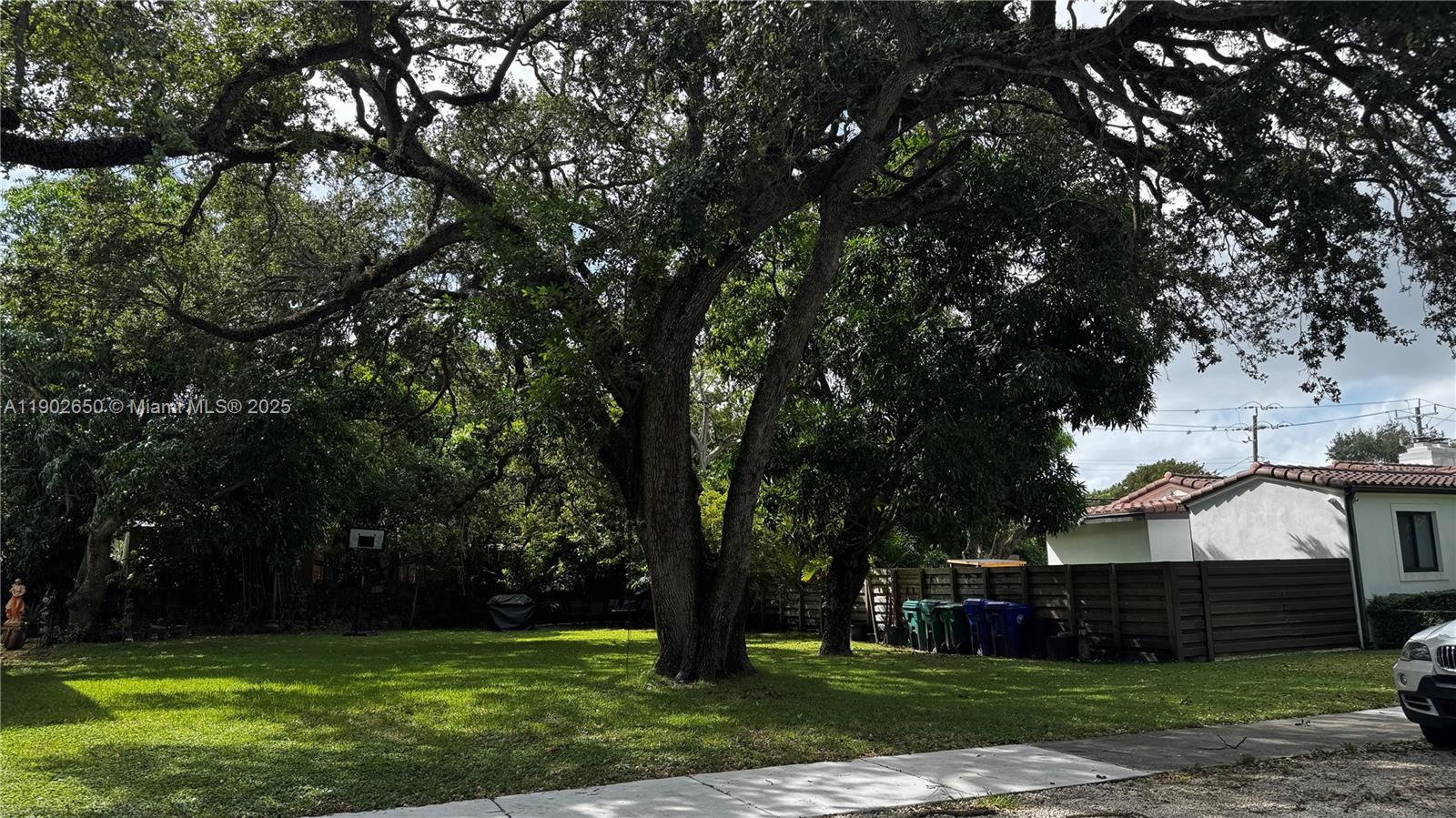 Ver detalles   /   sq. ft. $ 2025-10-25 0 foto