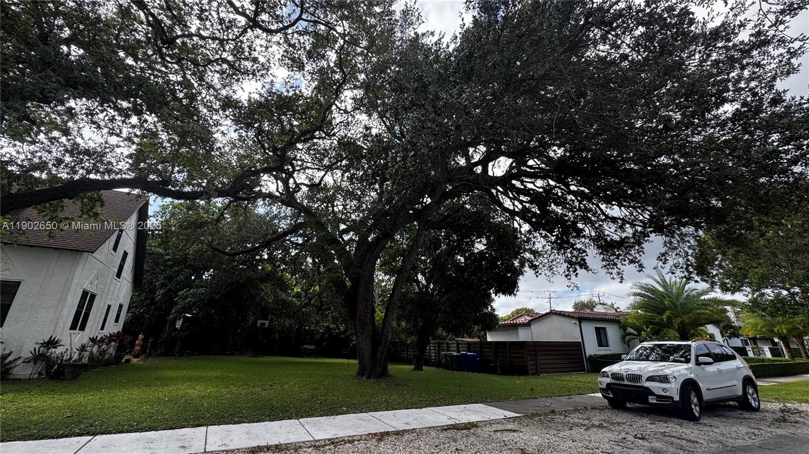 Ver detalles   /   sq. ft. $ 2025-10-25 0 foto