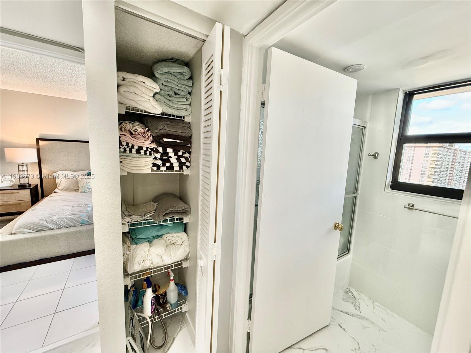 2010 2 / 2 1396 sq. ft. $ 2025-10-25 0 Photo