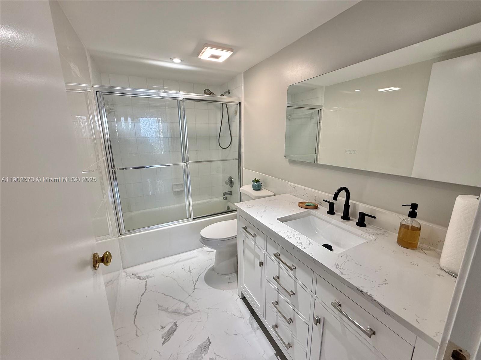 2010 2 / 2 1396 sq. ft. $ 2025-10-25 0 Photo