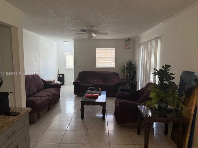 Ver detalles   /  2242 sq. ft. $ 2025-10-25 0 foto