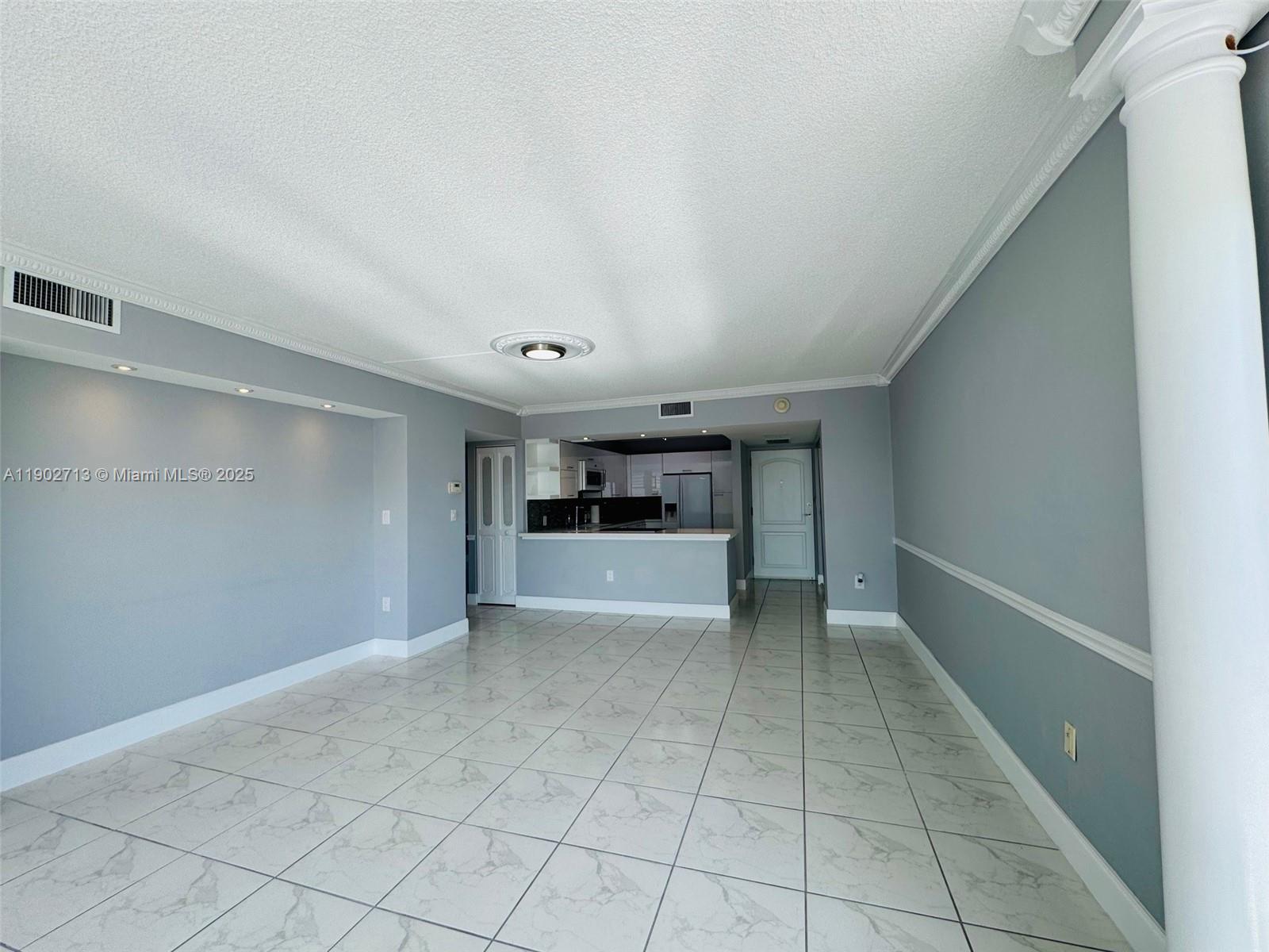 Photo of 3625 Country Club Dr #2009, Aventura, Florida, 33180 -