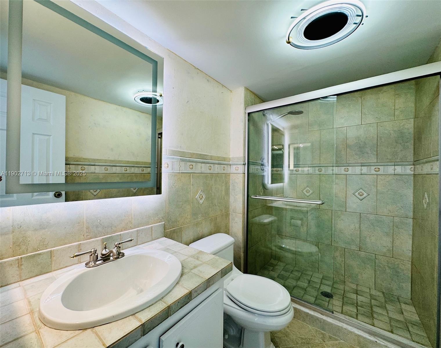 Photo of 3625 Country Club Dr #2009, Aventura, Florida, 33180 -