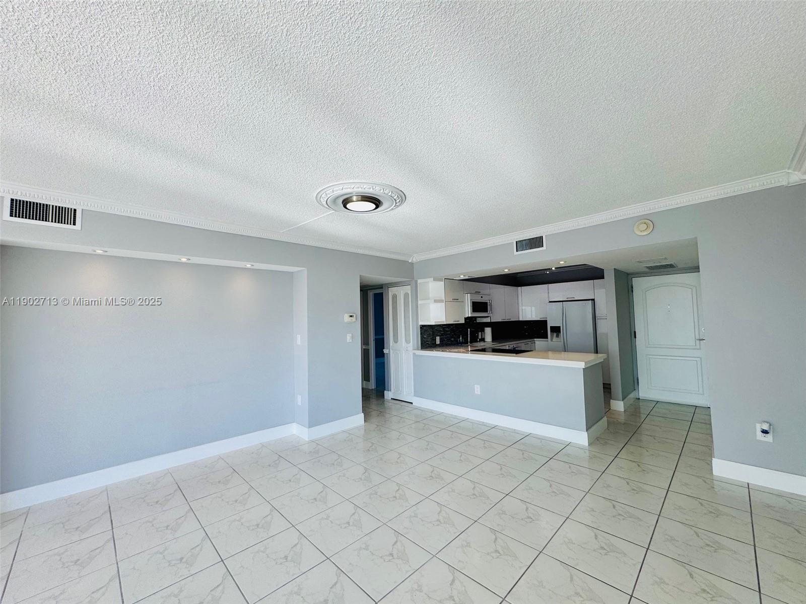 Photo of 3625 Country Club Dr #2009, Aventura, Florida, 33180 -