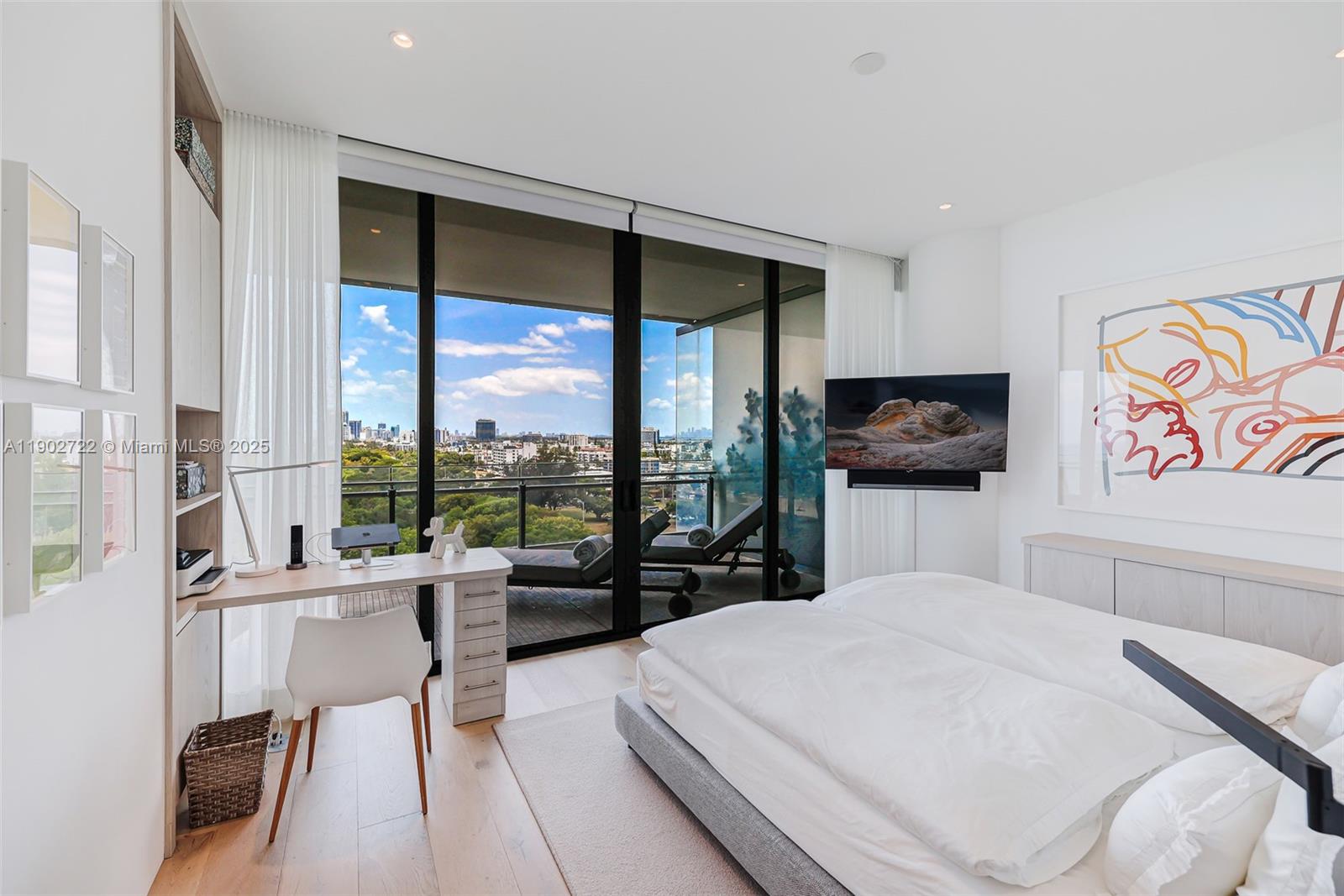 904 2 / 3 1457 sq. ft. $ 2025-10-25 0 Photo