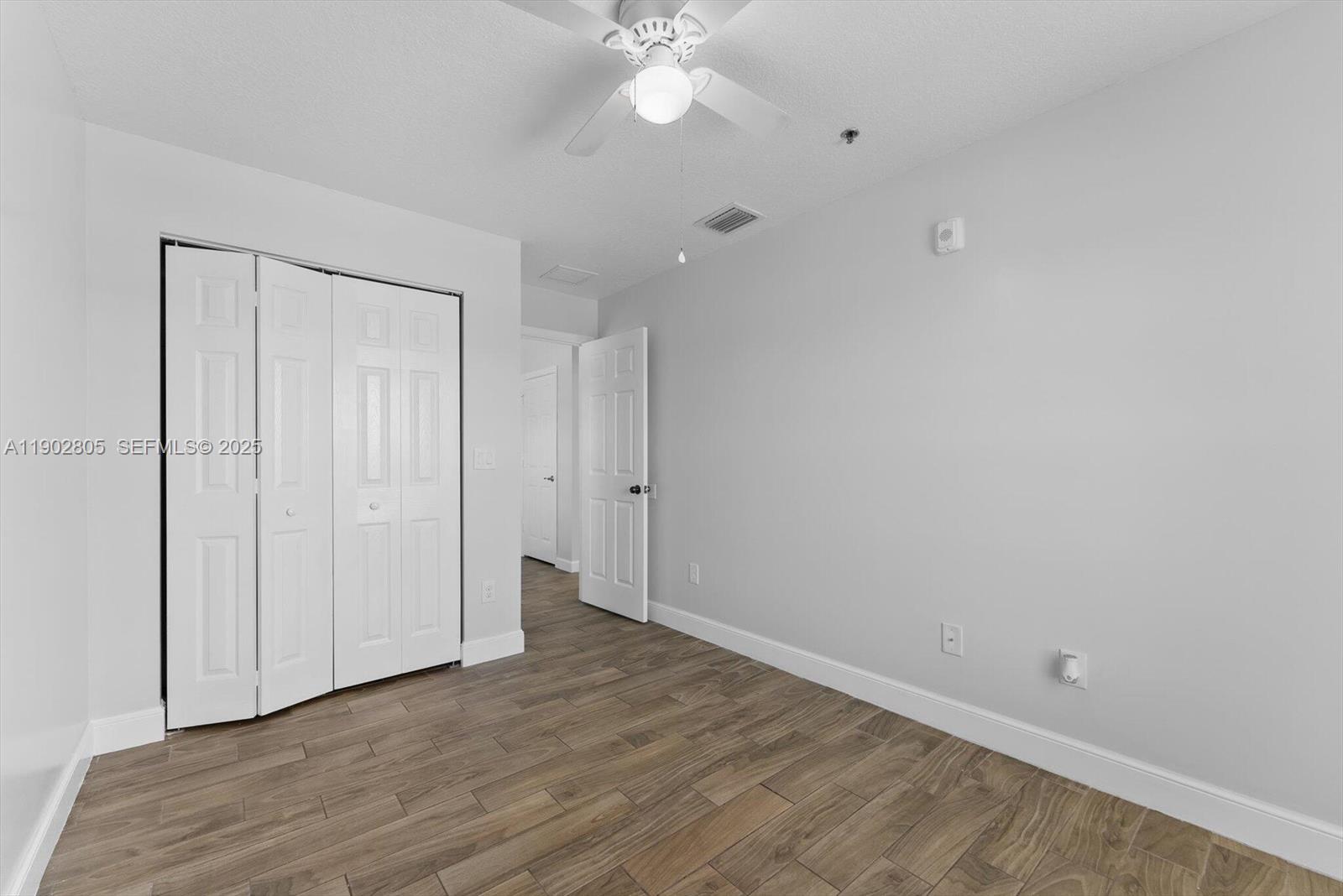 Ver detalles / 4760 sq. ft. $ 2025-12-03 0 foto