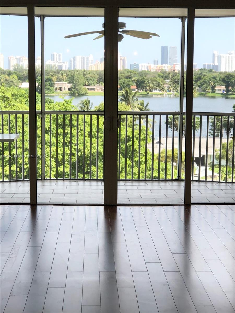 705-2 1 / 2 1036 sq. ft. $ 2025-10-26 0 Photo