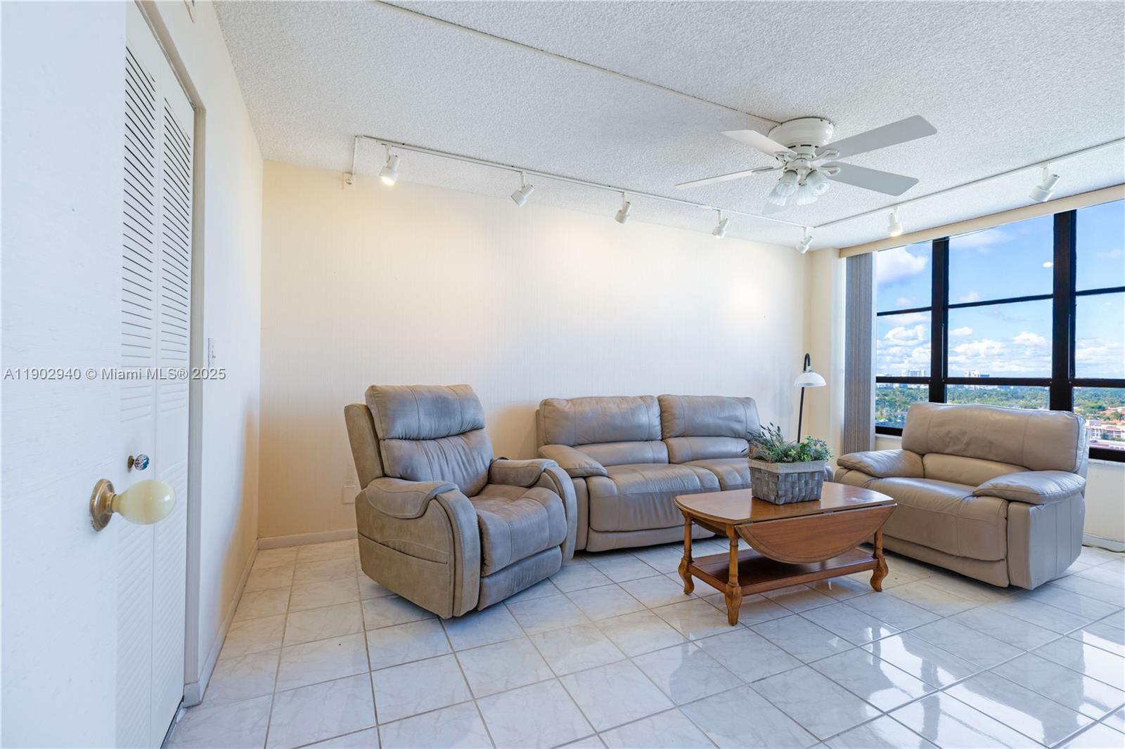 Photo of 600 Three Islands Blvd  #1522, Hallandale Beach, Florida, 33009 - 