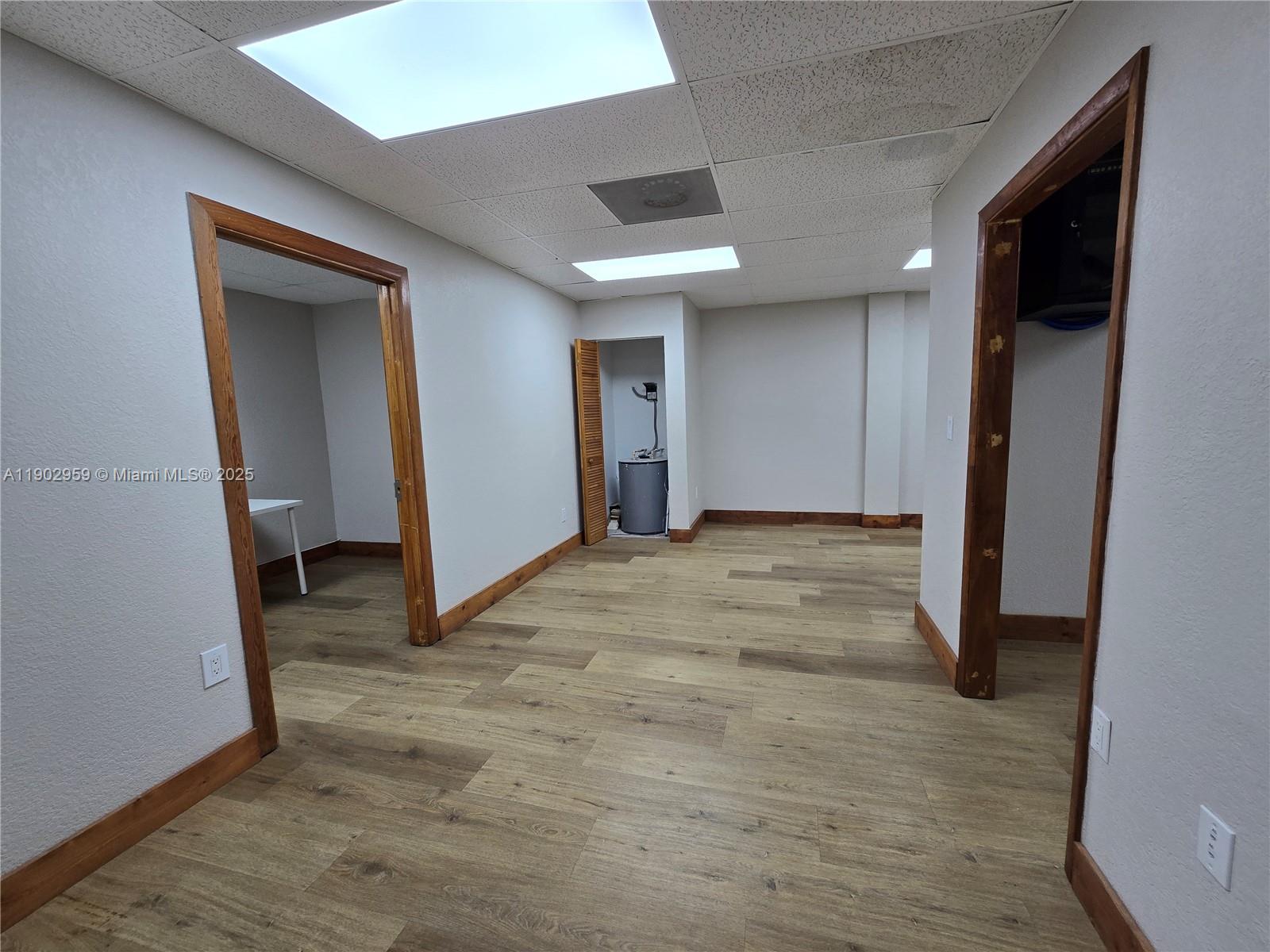 See details   /   sq. ft. $ 2025-10-27 0 Photo