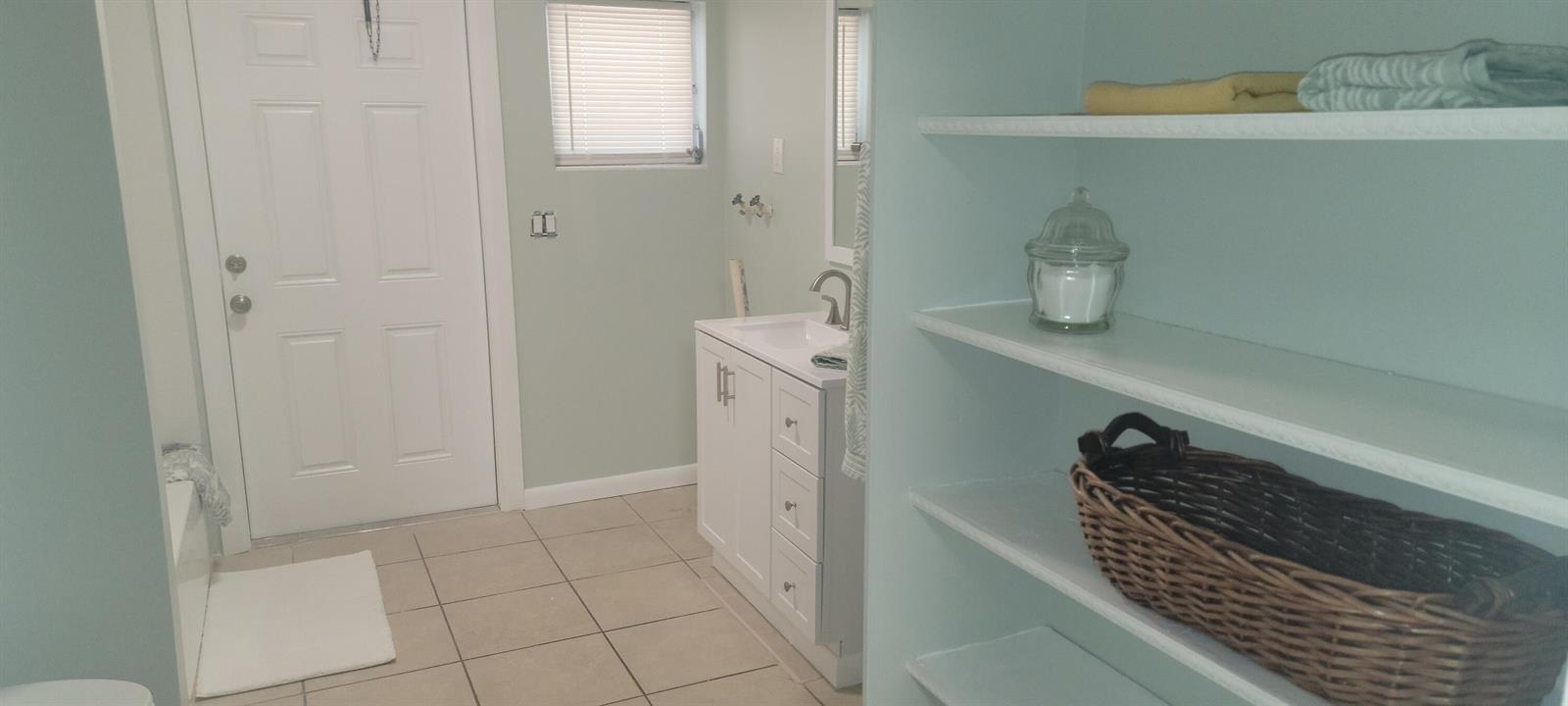   / 2 1568 sq. ft. $ 2026-02-09 0 foto