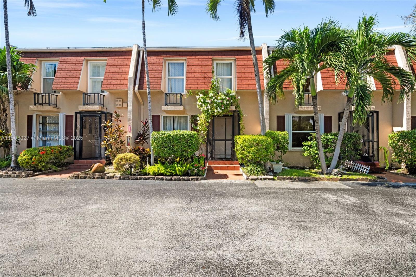 Photo of 1001 Three Islands Blvd  (1001), Hallandale Beach, Florida, 33009 - 