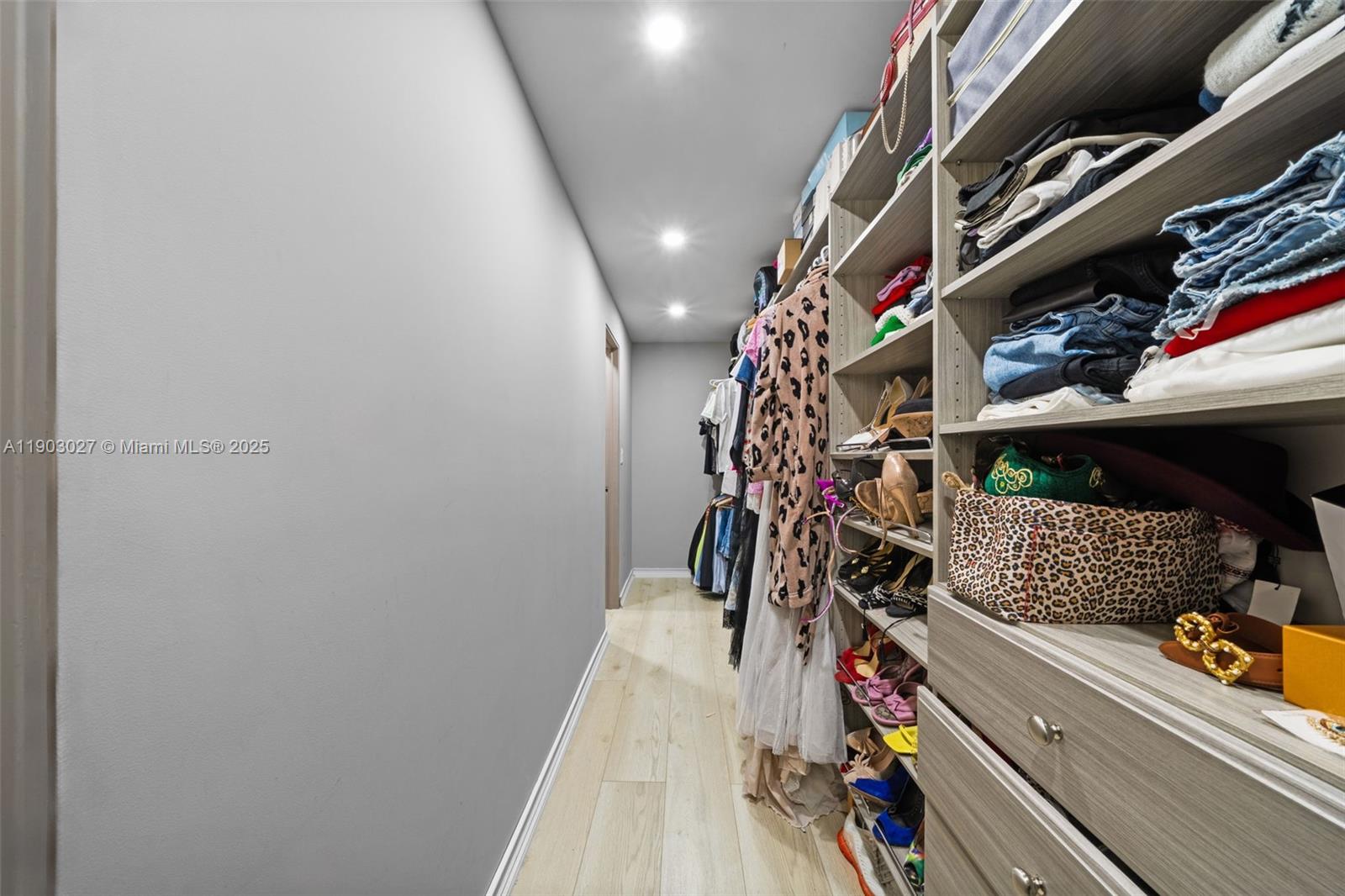 Photo of 1001 Three Islands Blvd  (1001), Hallandale Beach, Florida, 33009 - 