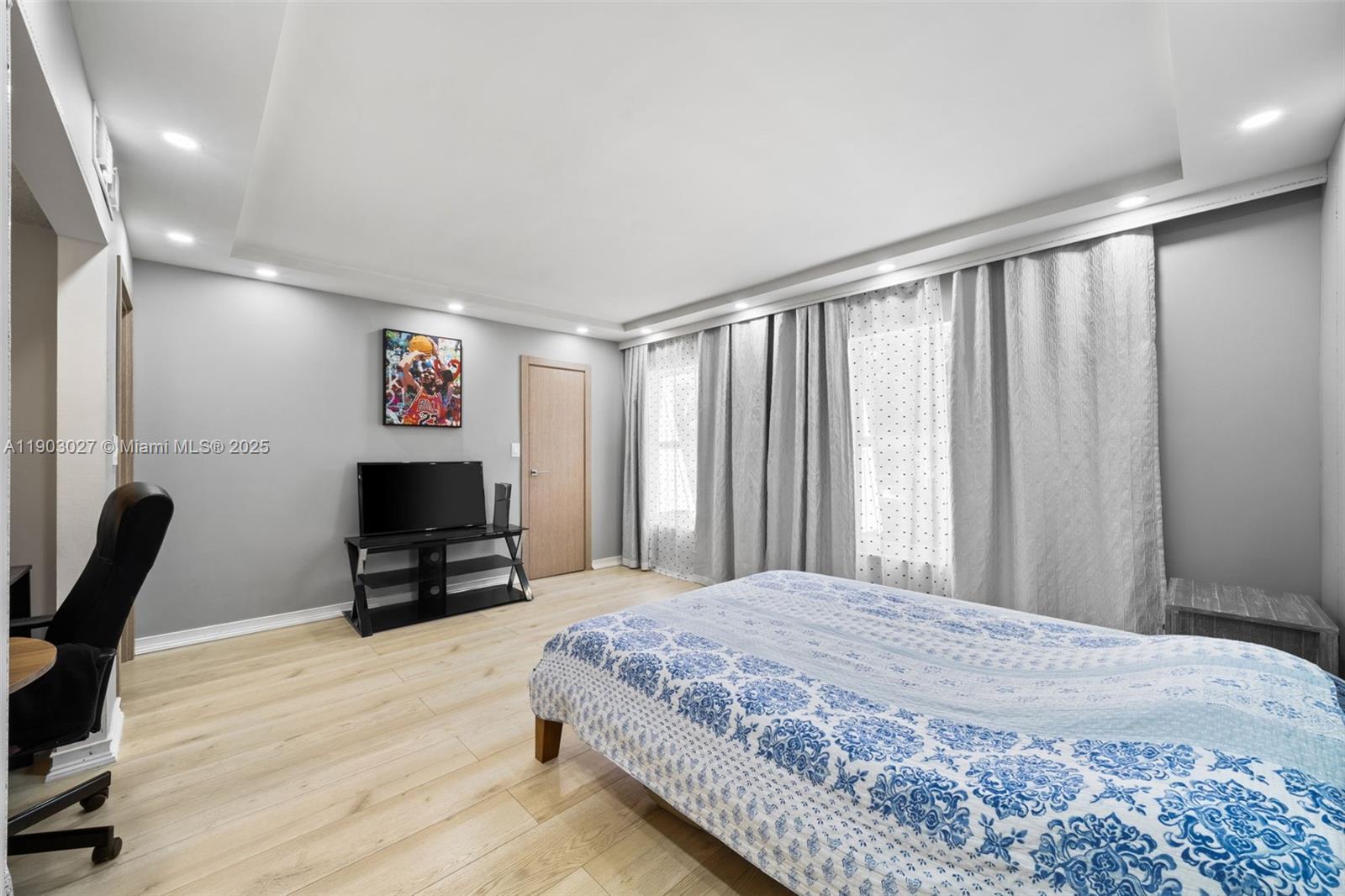 Photo of 1001 Three Islands Blvd  (1001), Hallandale Beach, Florida, 33009 - 