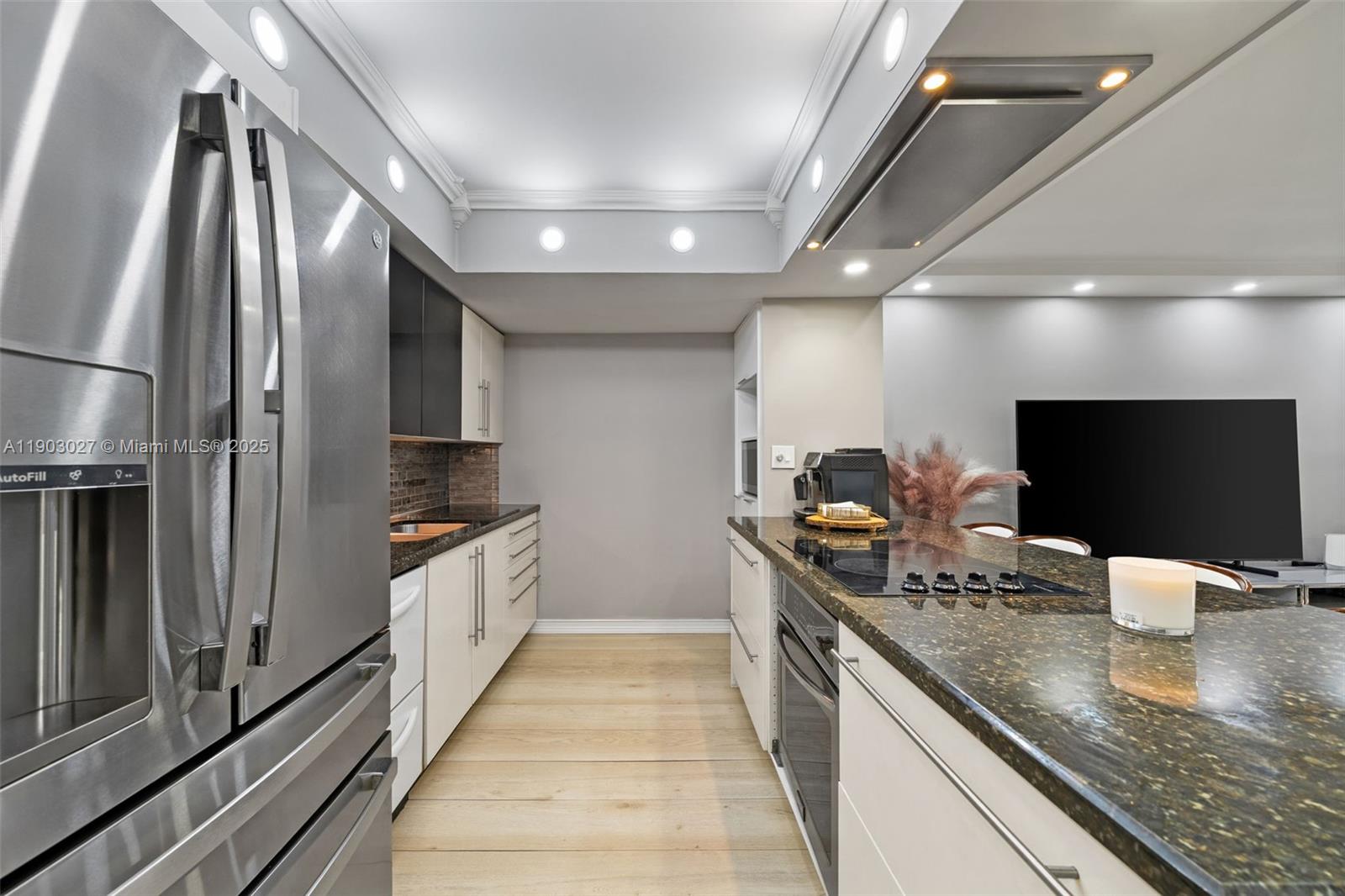 Photo of 1001 Three Islands Blvd  (1001), Hallandale Beach, Florida, 33009 - 