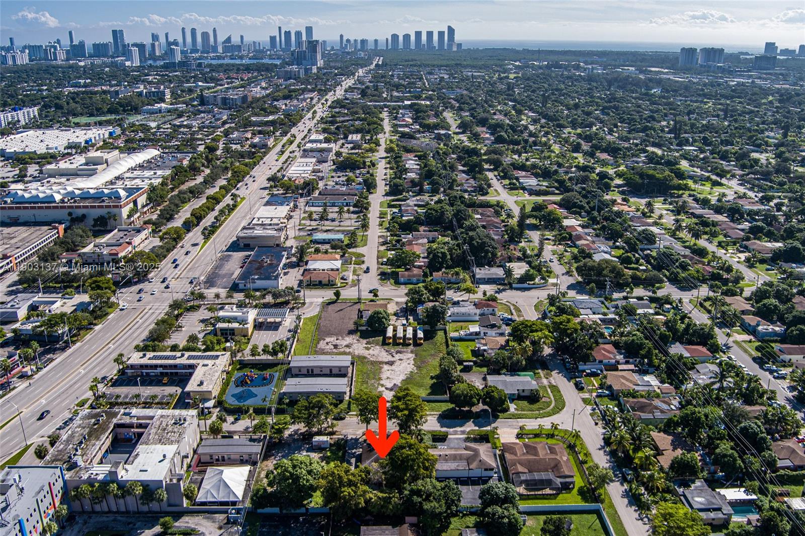   /   sq. ft. $ 2025-10-27 0 Photo