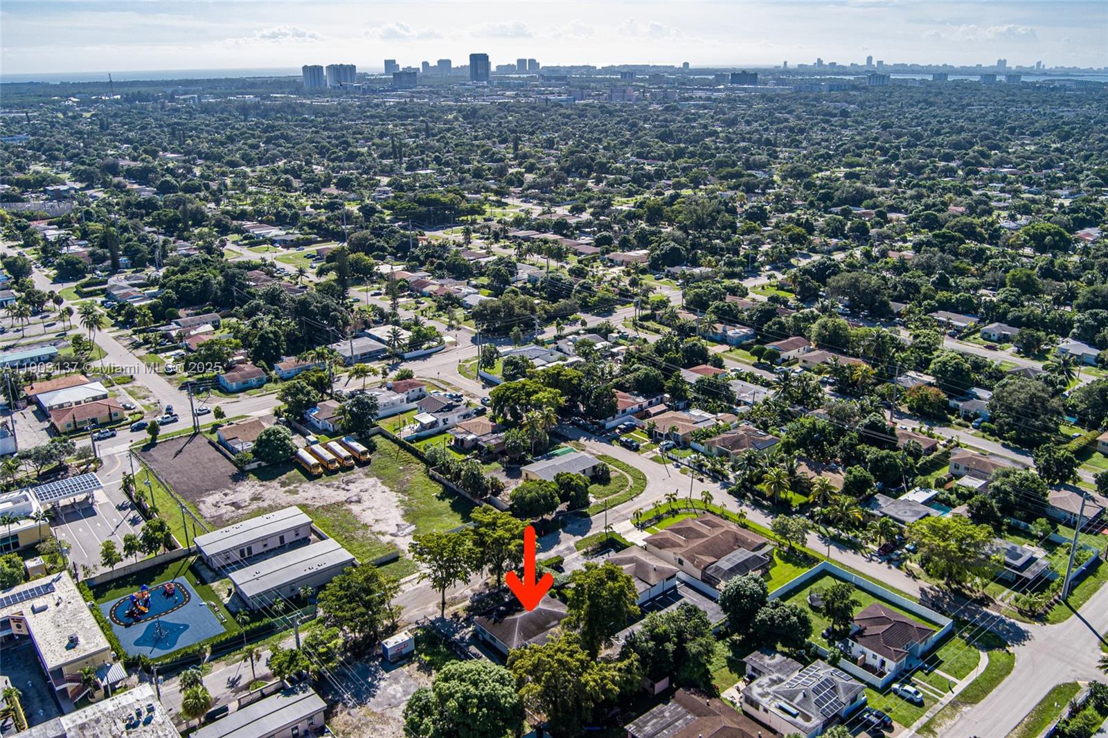   /   sq. ft. $ 2025-10-27 0 Photo