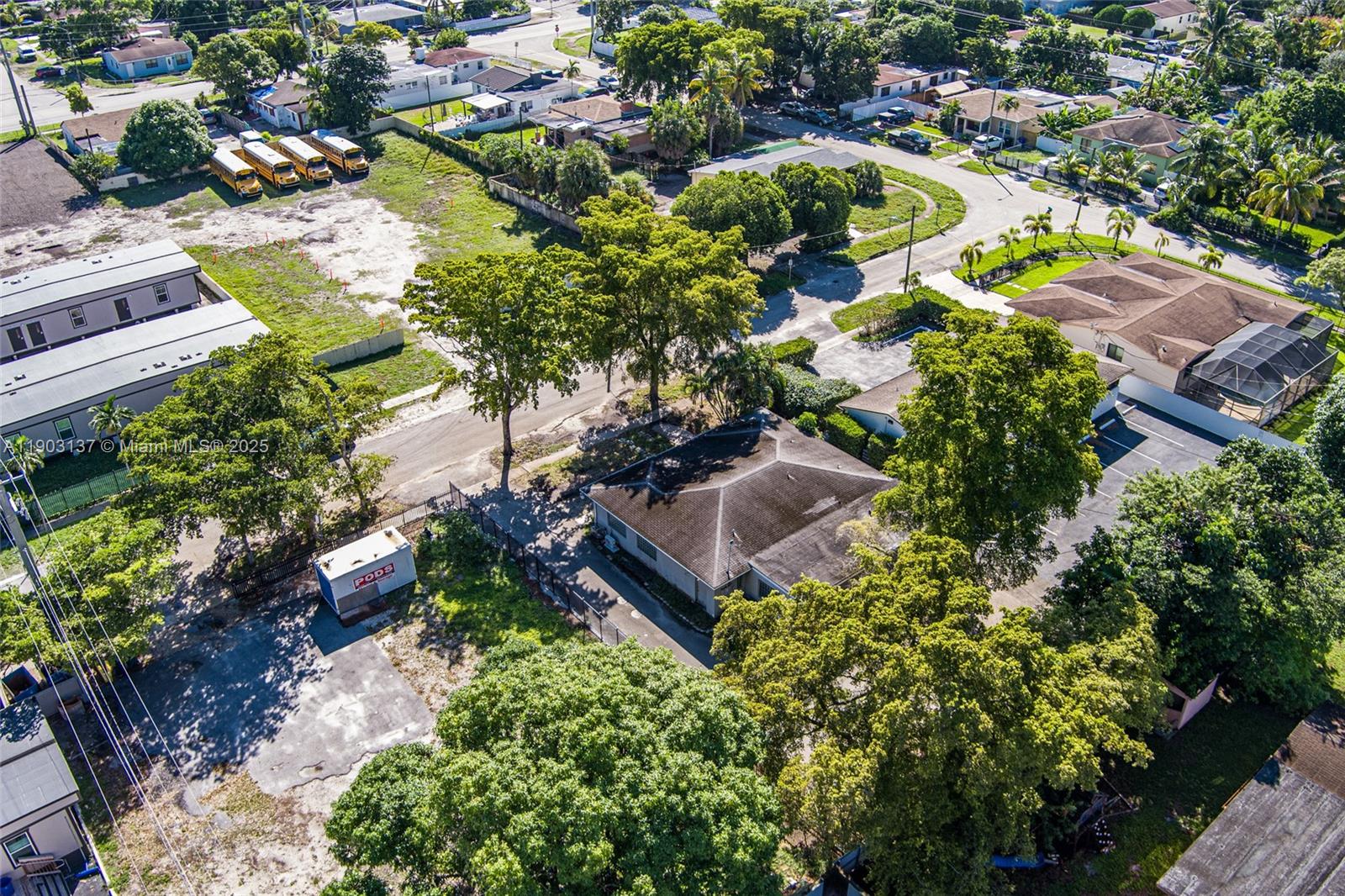   /   sq. ft. $ 2025-10-27 0 Photo