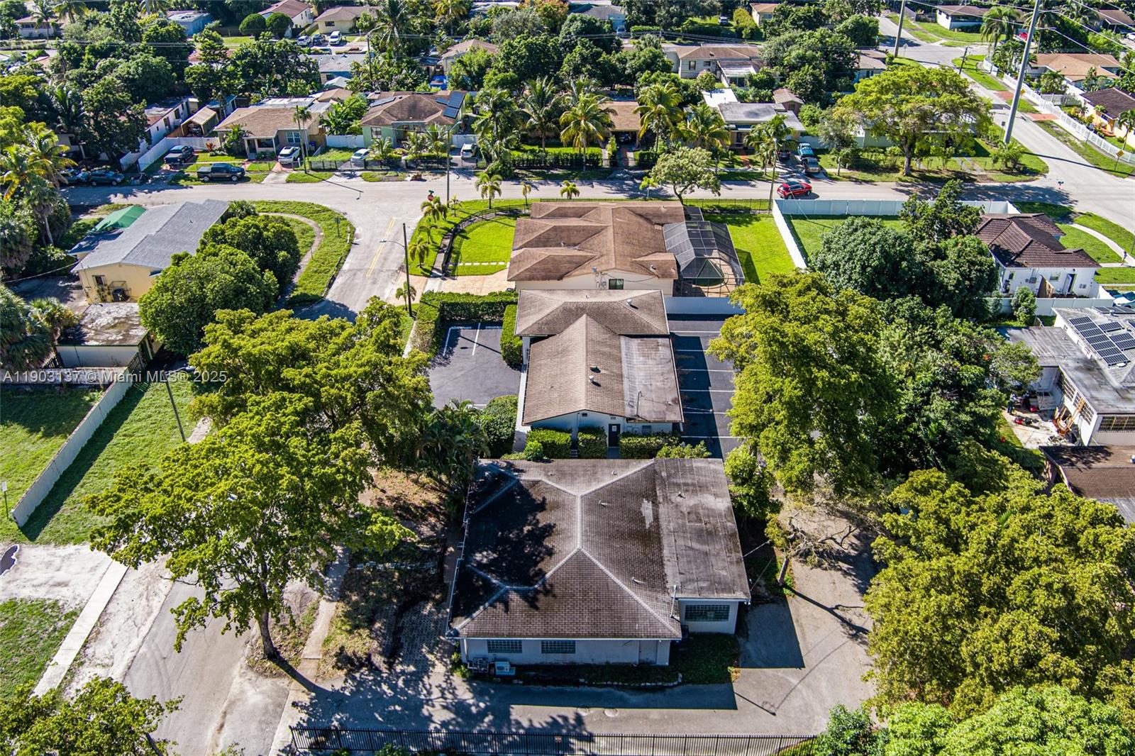   /   sq. ft. $ 2025-10-27 0 Photo