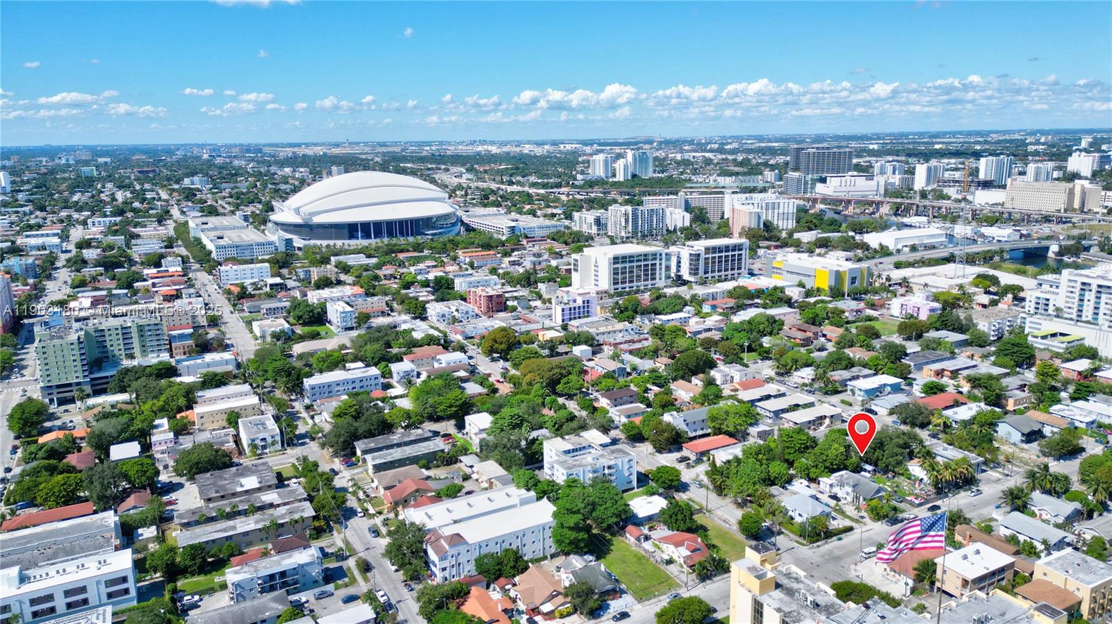 Подробнее   /   кв.футов $ 2025-10-27 0 Фото