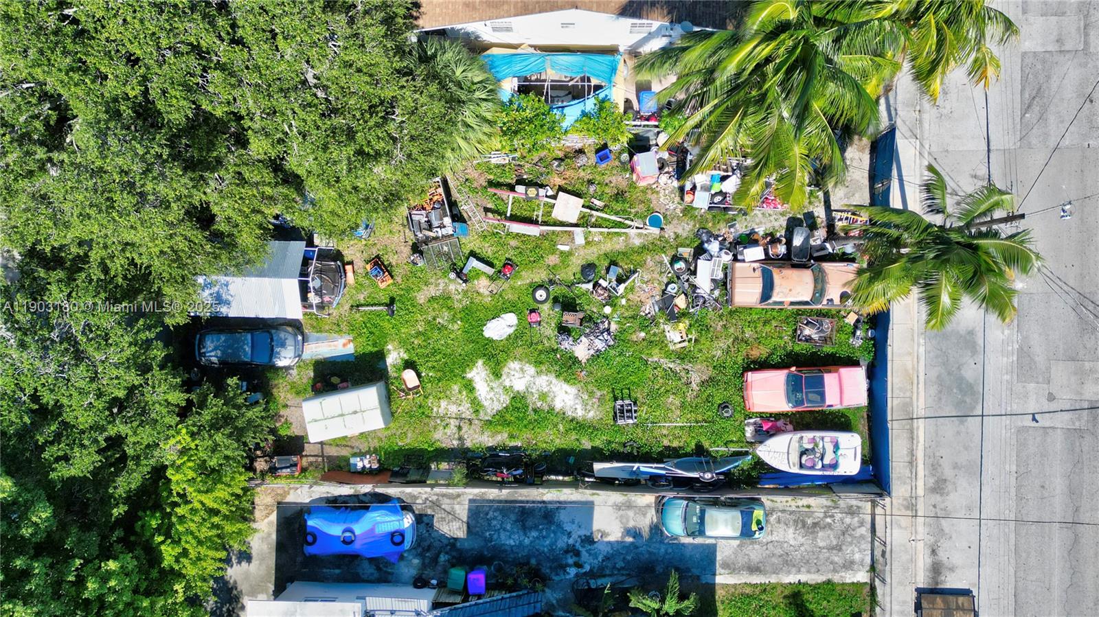 Подробнее   /   кв.футов $ 2025-10-27 0 Фото