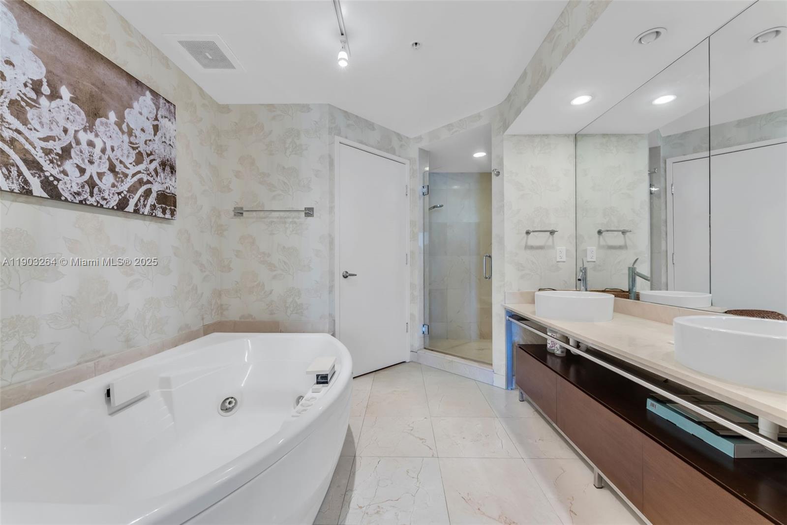 Photo of 16275 Collins Ave #1604, Sunny Isles Beach, Florida, 33160 -