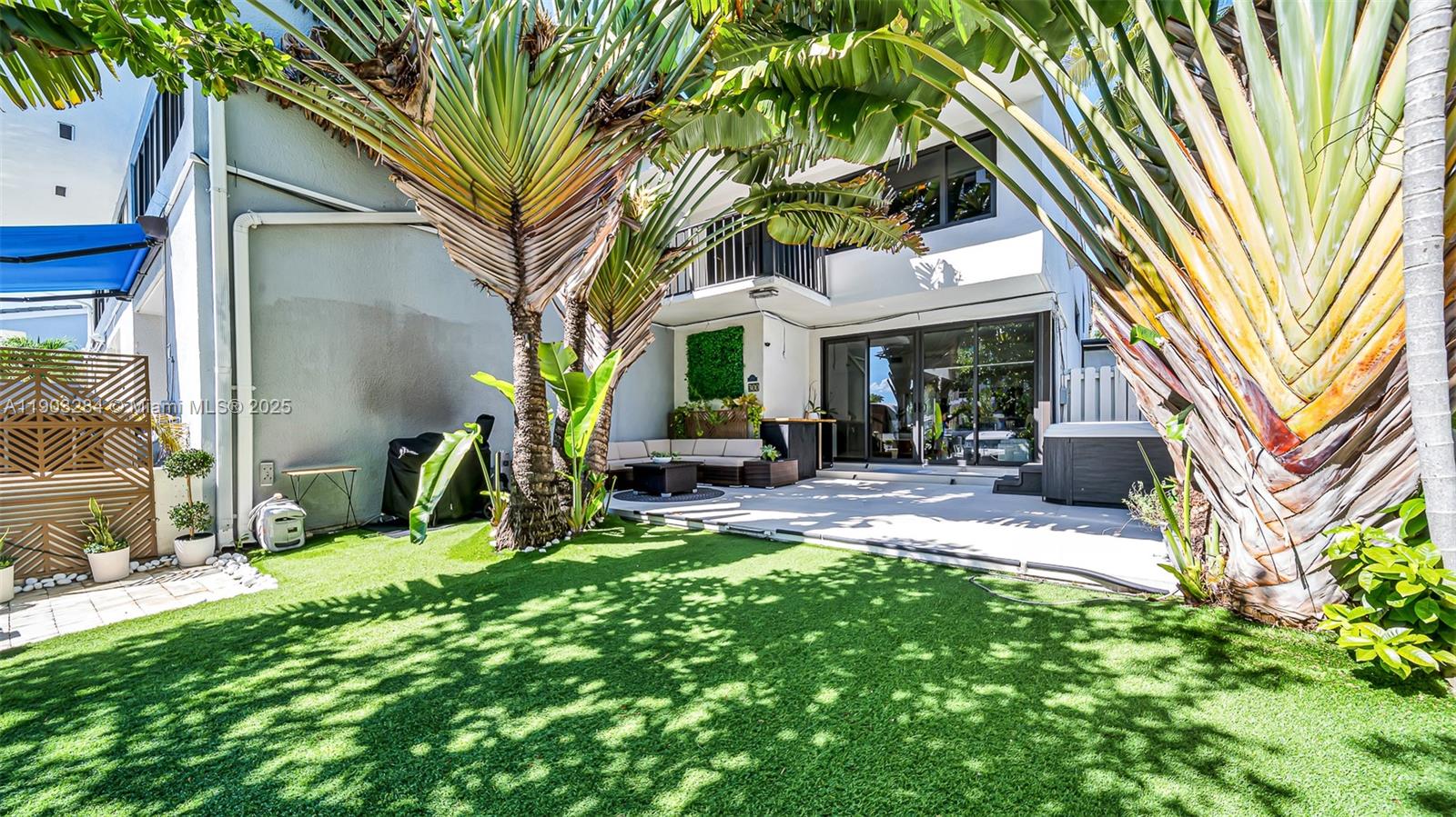 Photo of 300 Poinciana Dr  (300), Sunny Isles Beach, Florida, 33160 -