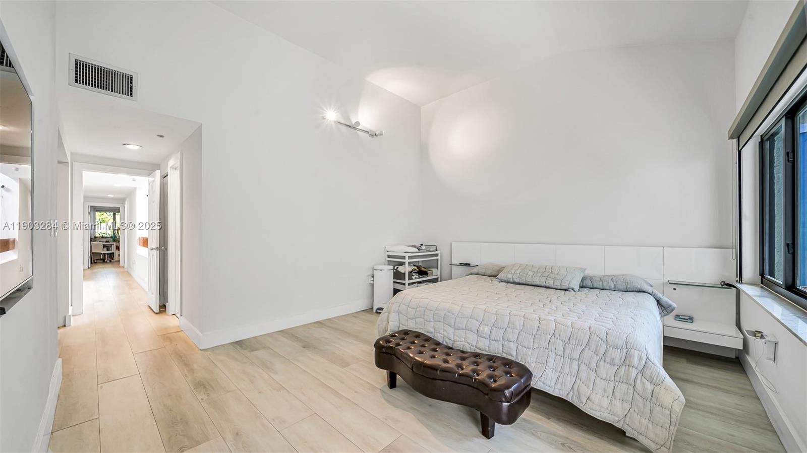 Photo of 300 Poinciana Dr  (300), Sunny Isles Beach, Florida, 33160 -