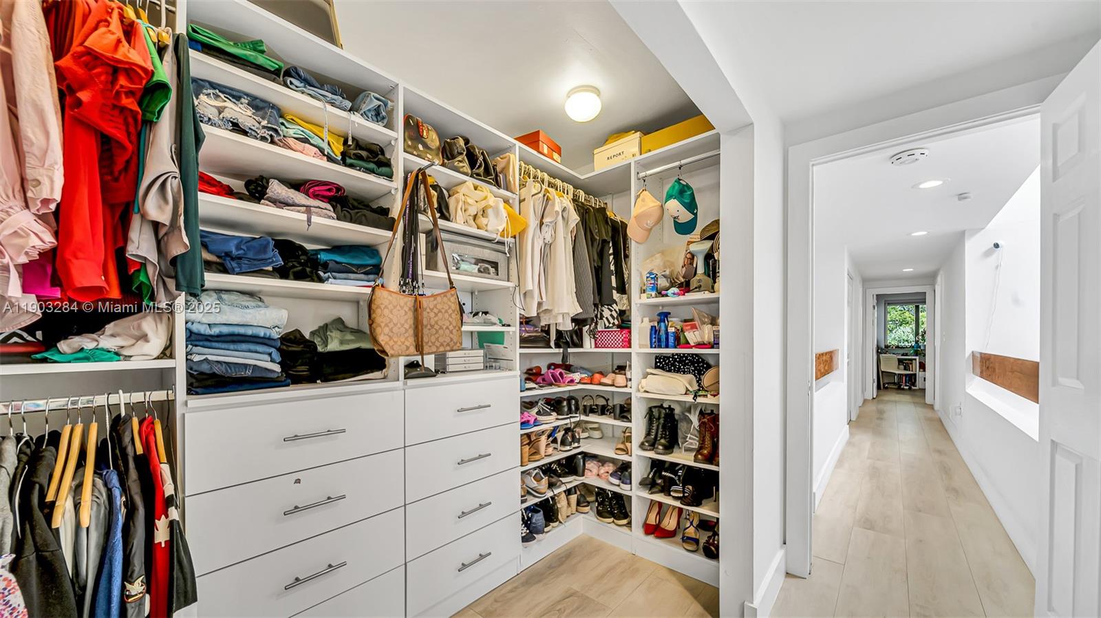 Photo of 300 Poinciana Dr  (300), Sunny Isles Beach, Florida, 33160 -