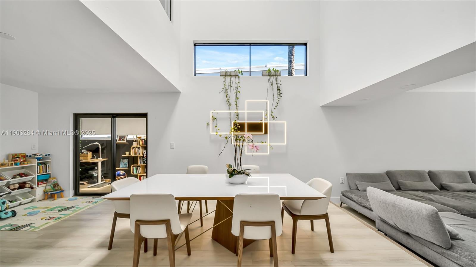 Photo of 300 Poinciana Dr  (300), Sunny Isles Beach, Florida, 33160 -