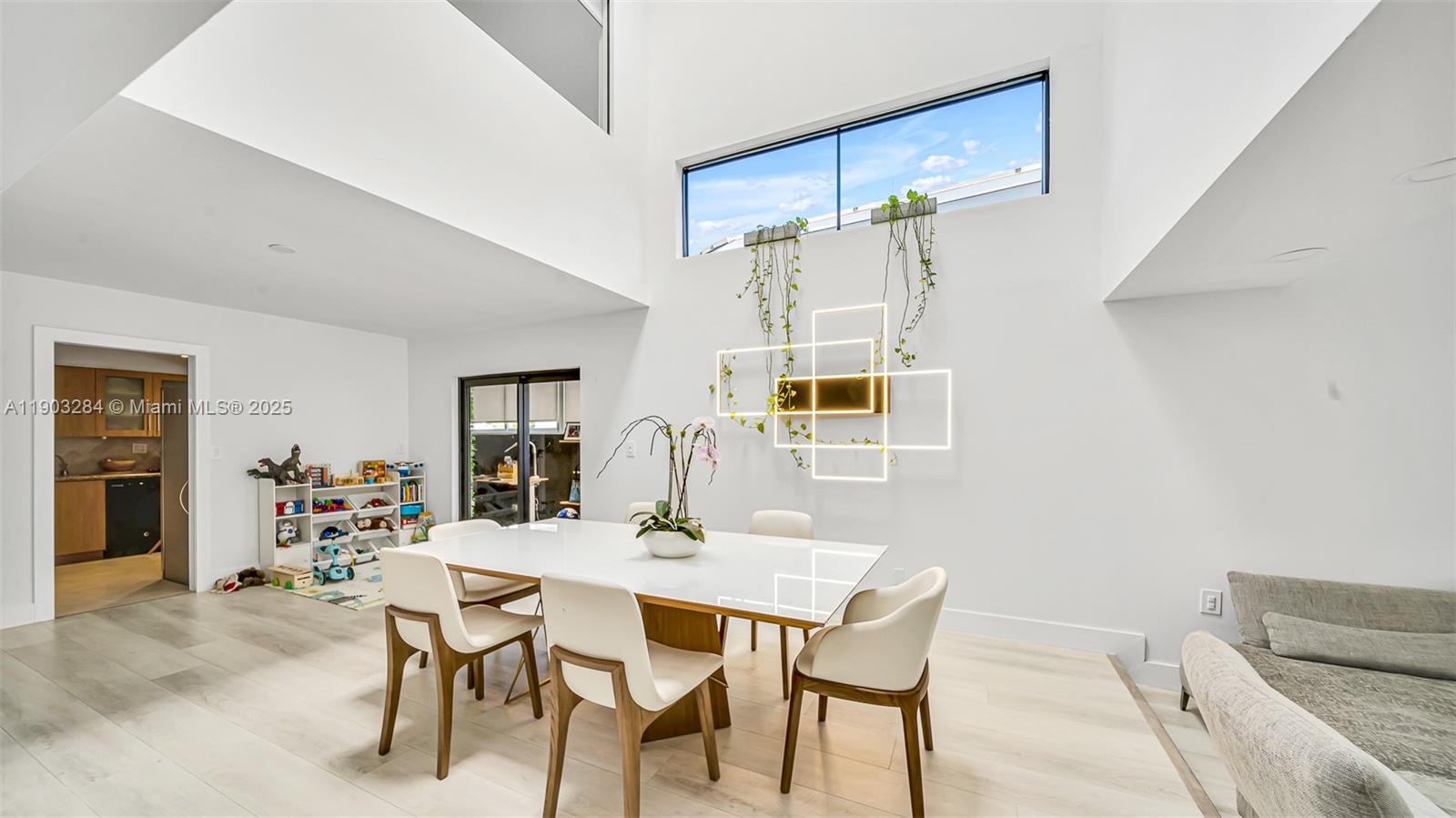 Photo of 300 Poinciana Dr  (300), Sunny Isles Beach, Florida, 33160 -