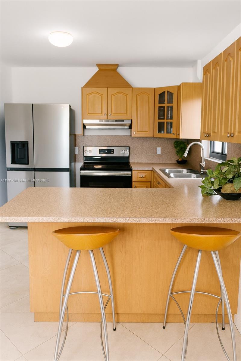 Подробнее   /  2833 кв.футов $ 2025-10-27 0 Фото