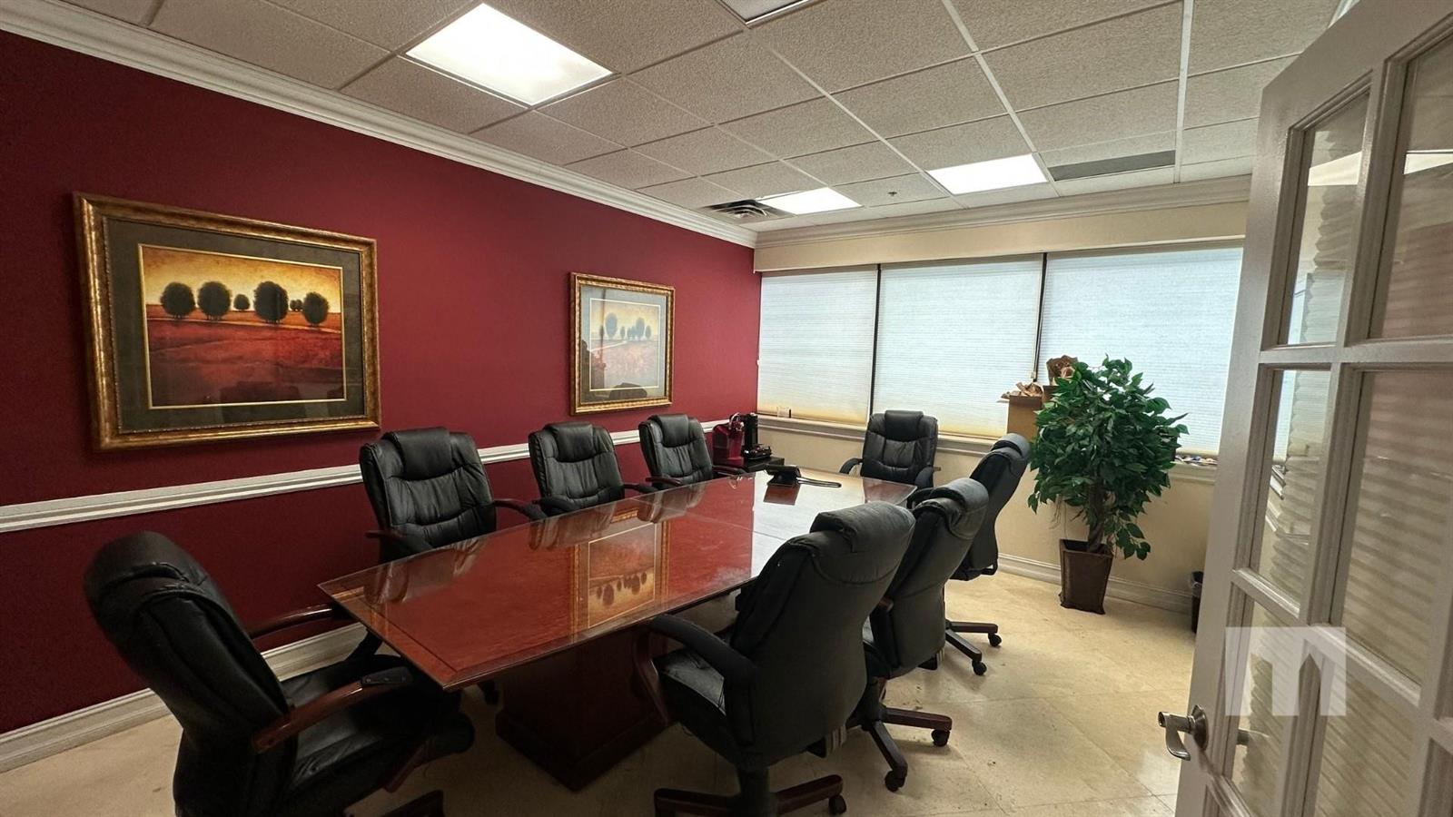 Ver detalles 303 / 0 sq. ft. $ 2026-06-15 0 foto